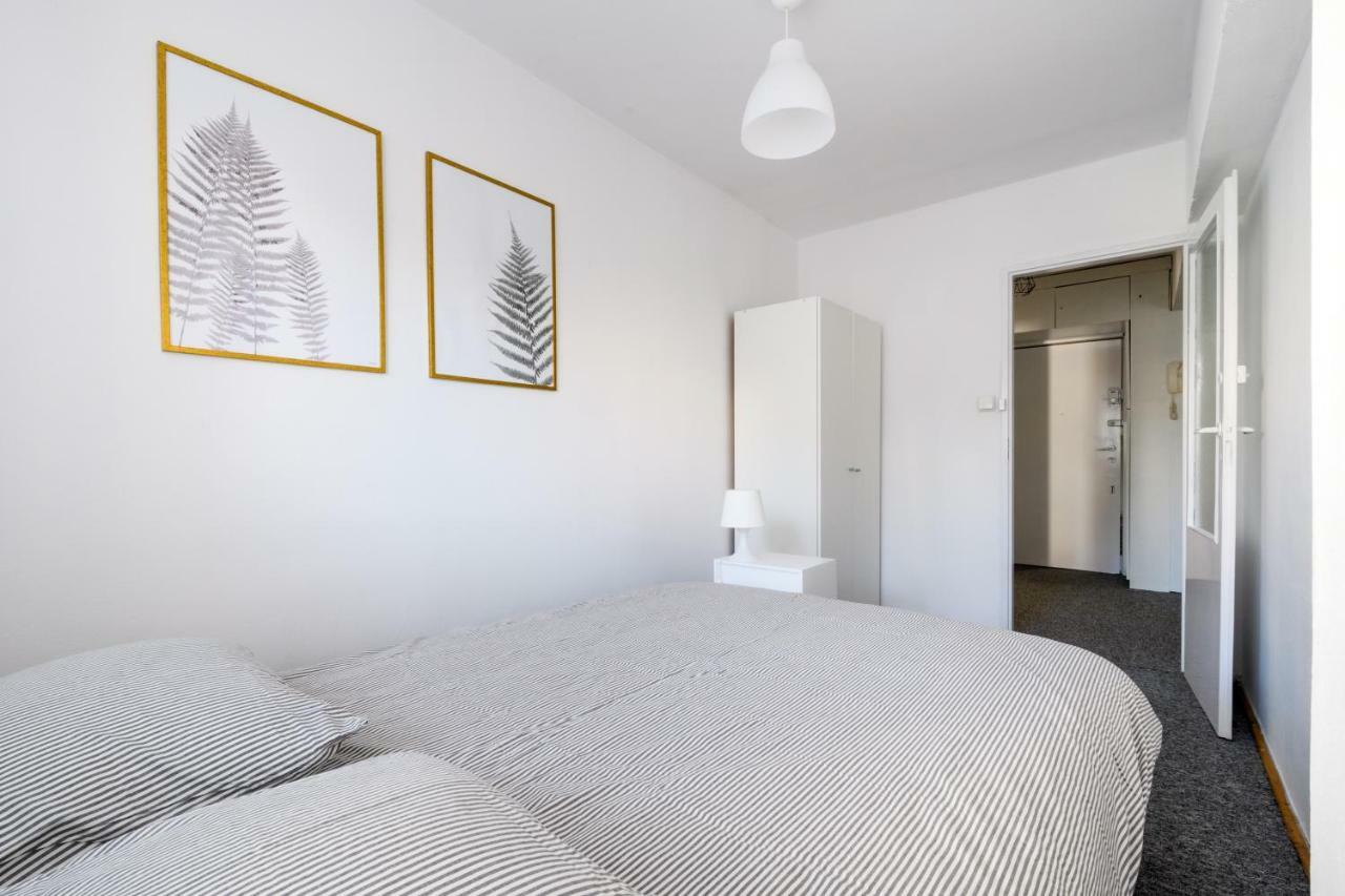 Chmielna Hammock Apartment Warschau Buitenkant foto